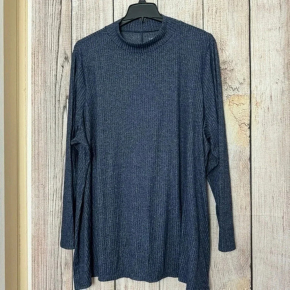Lane Bryant lightweight navy women’s tops size 26/28